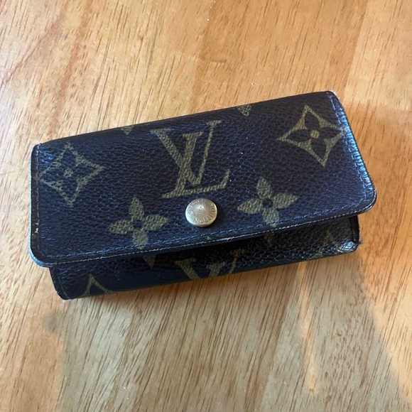 Louis Vuitton Key case Key holder Monogram Brown Woman Authentic Used - Picture 3 of 8